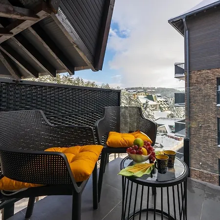 Montis Apartment *
