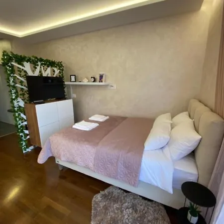 Montis Apartment